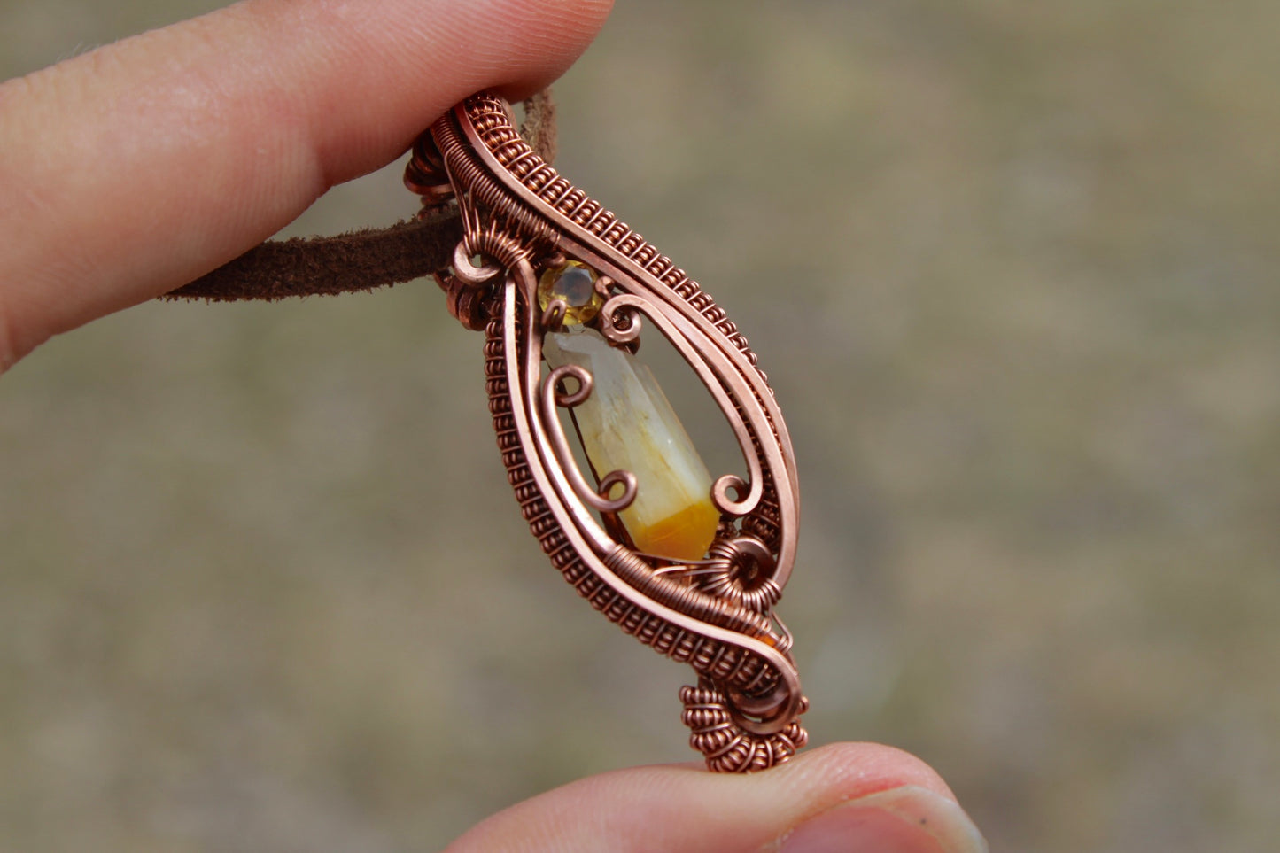 Mango Quartz Pendant