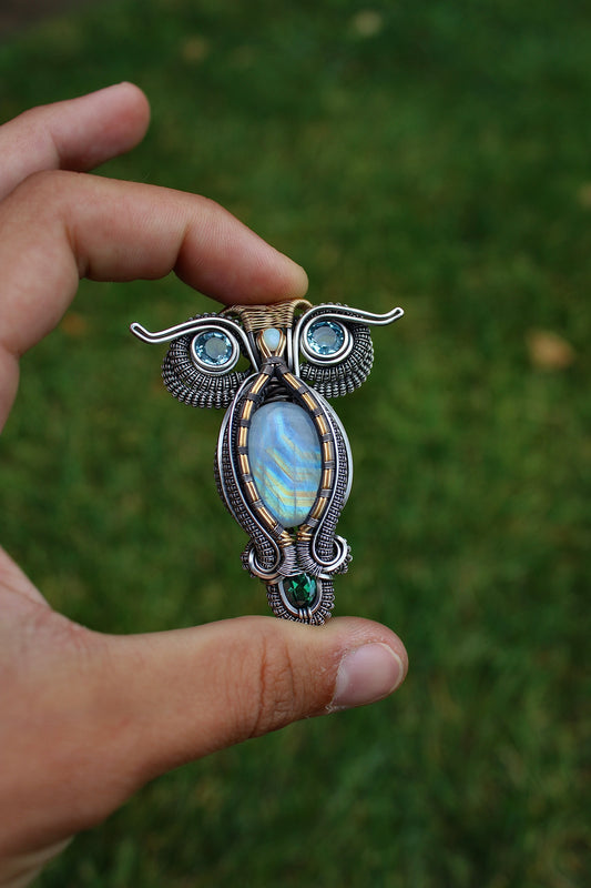 Mini Rainbow Moonstone Owl pendant